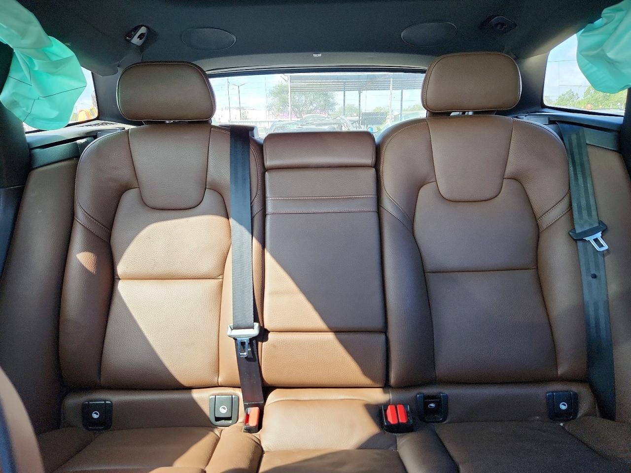 2021 VOLVO XC60 T5 MOMENTUM photo 19