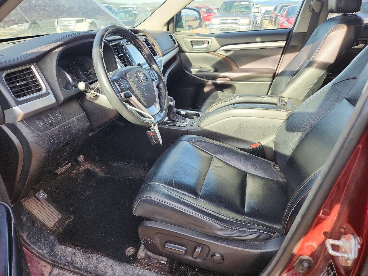 2017 TOYOTA HIGHLANDER XLE photo 13