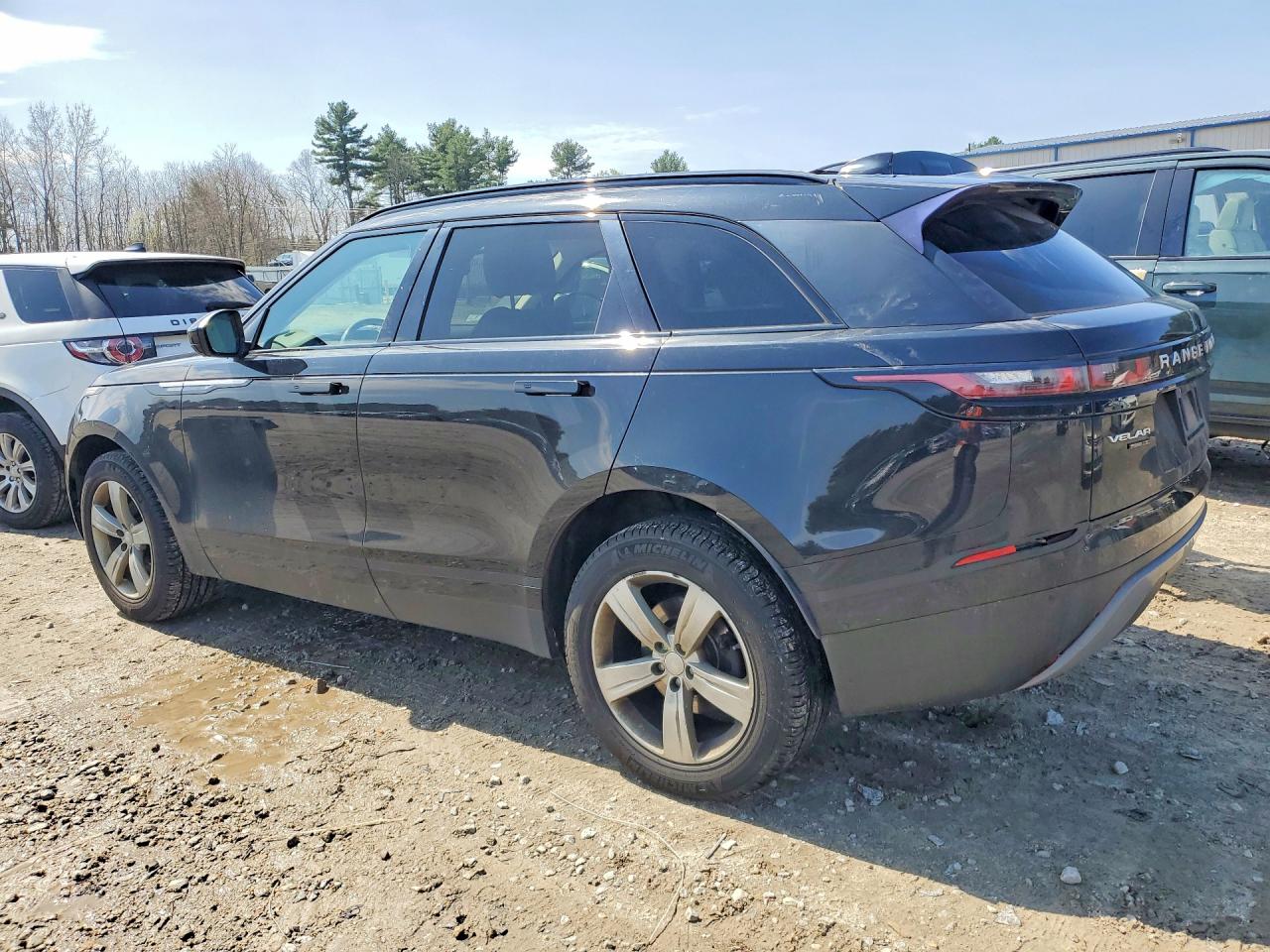 2018 LAND ROVER RANGE ROVER VELAR S photo 4