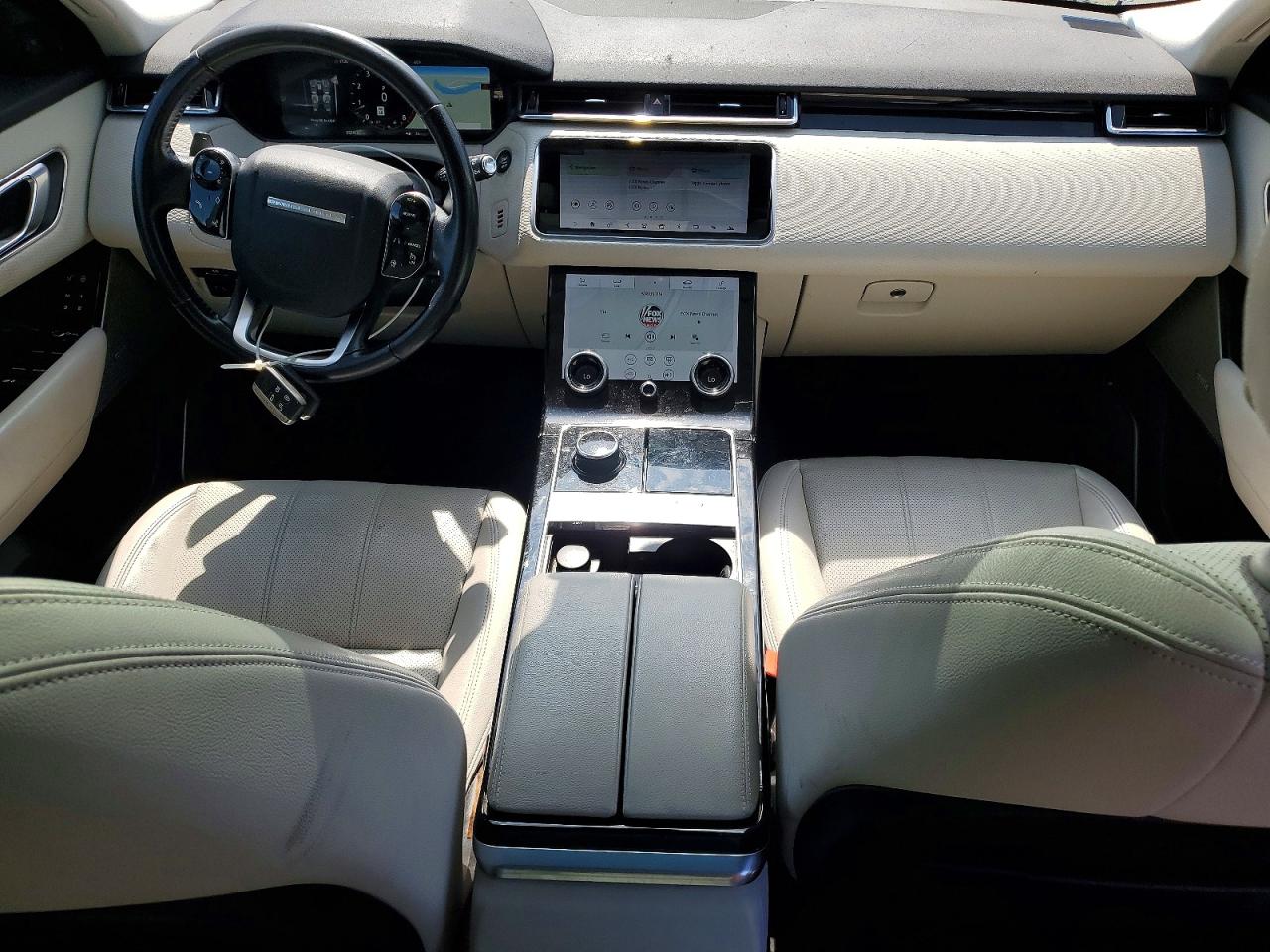 2018 LAND ROVER RANGE ROVER VELAR S photo 22