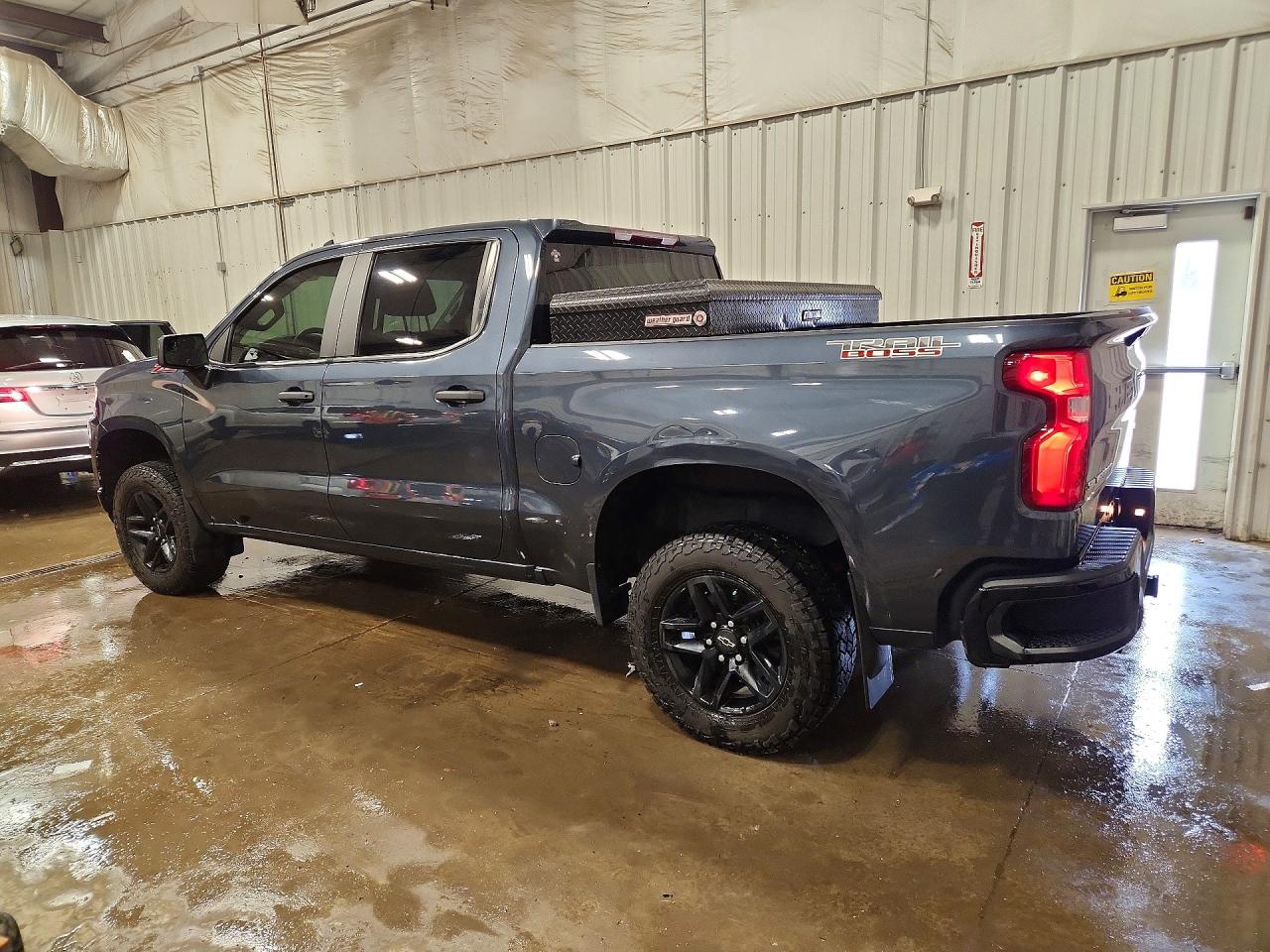 2020 CHEVROLET SILVERADO K1500 TRAIL BOSS CUSTOM photo 3