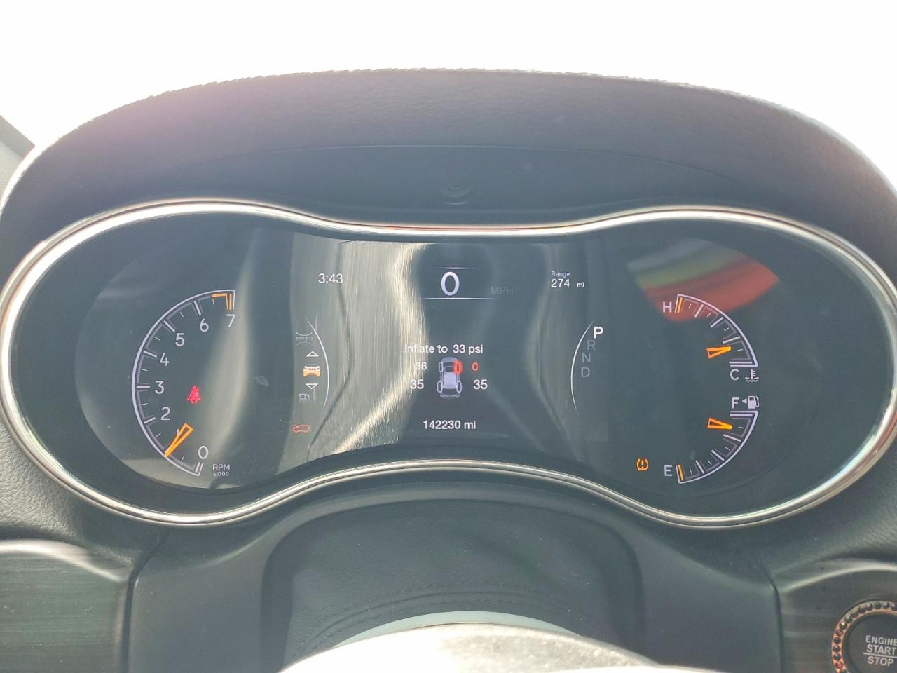 2019 JEEP GRAND CHEROKEE LAREDO photo 17