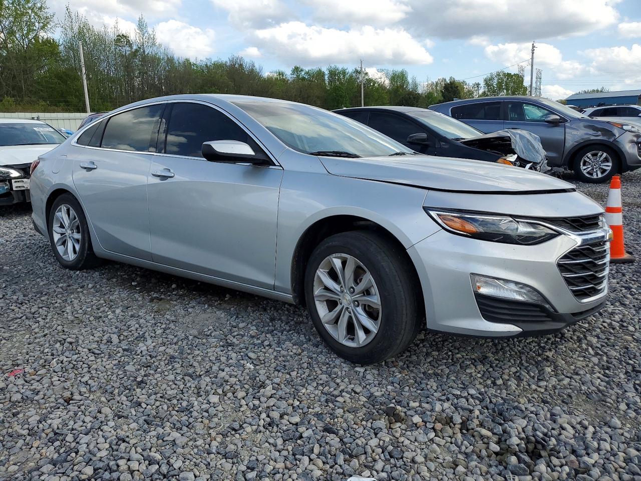 2022 CHEVROLET MALIBU LT photo 4