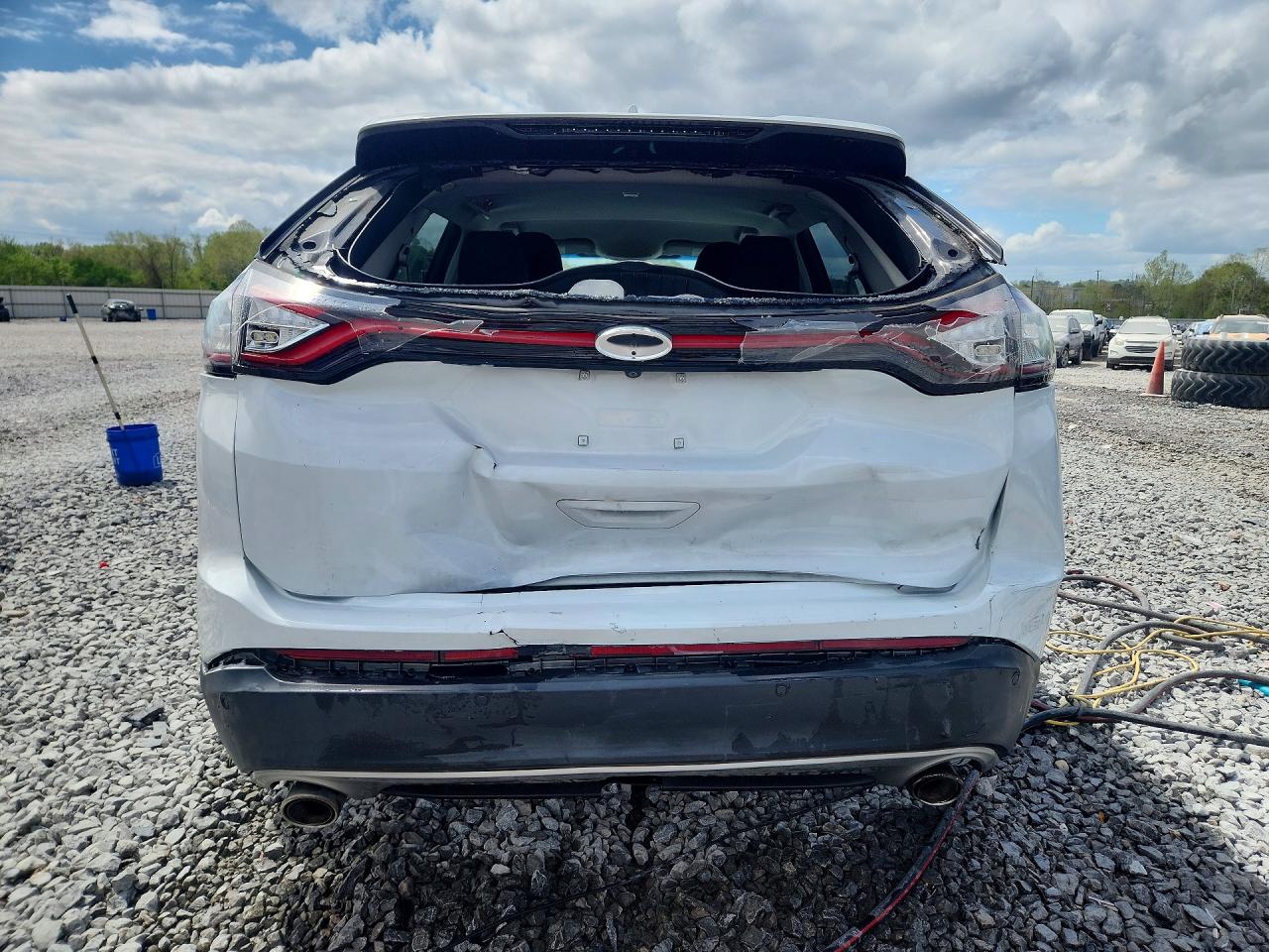 2015 FORD EDGE SE photo 6