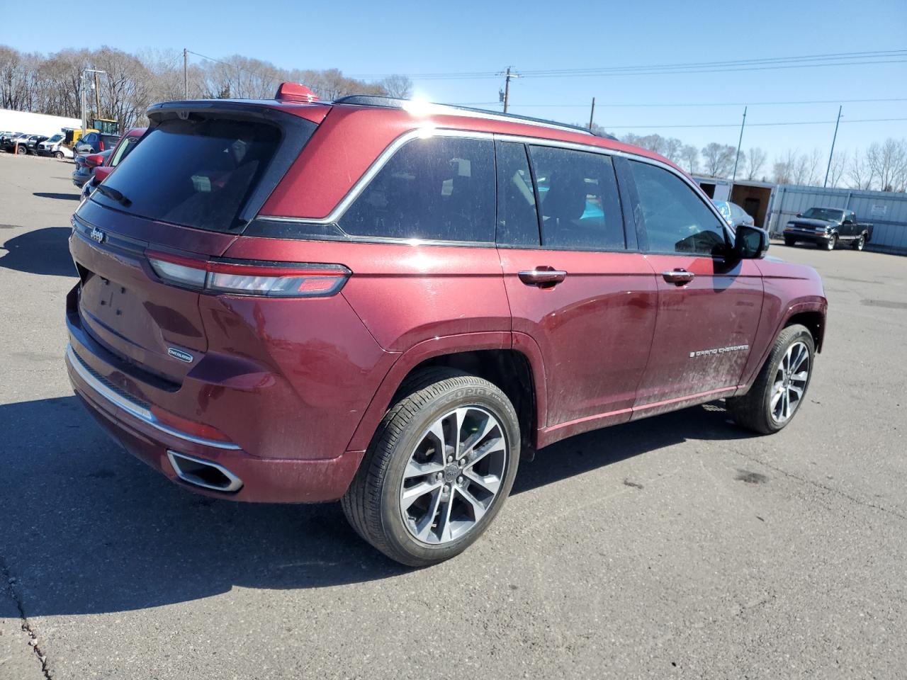 2022 JEEP GRAND CHEROKEE OVERLAND photo 7