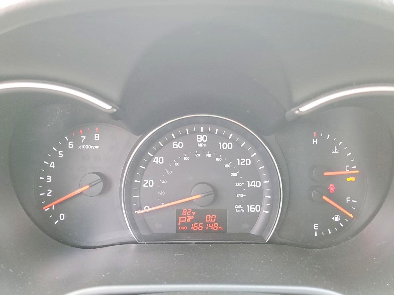 2015 KIA SORENTO LX photo 17