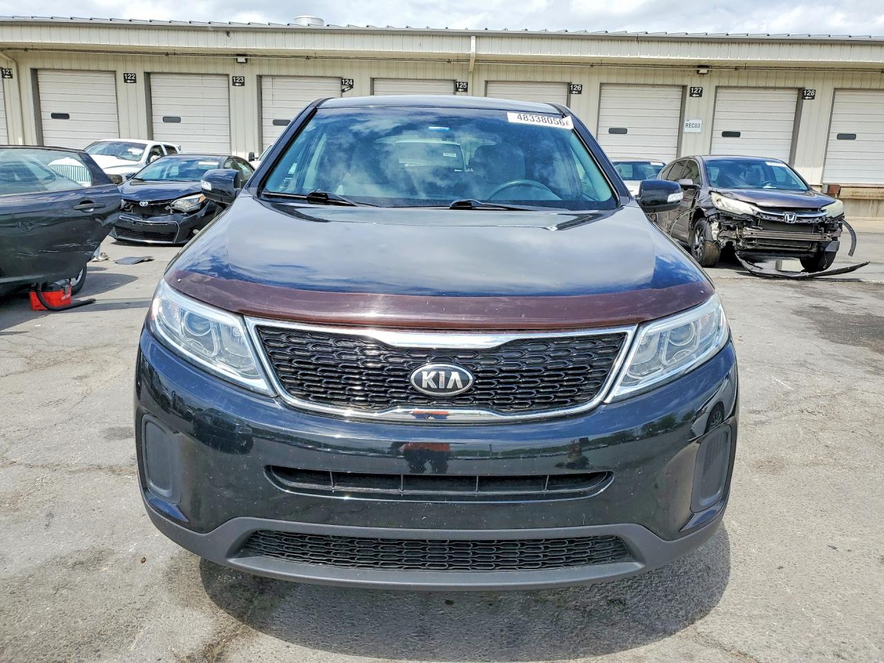 2015 KIA SORENTO LX photo 9