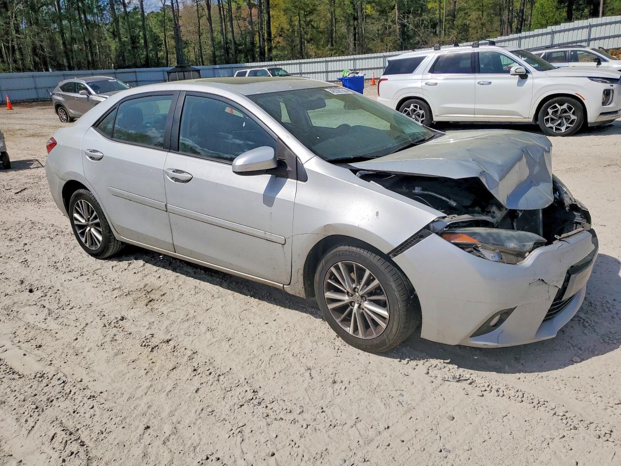 2015 TOYOTA COROLLA LE PREMIUM photo 10
