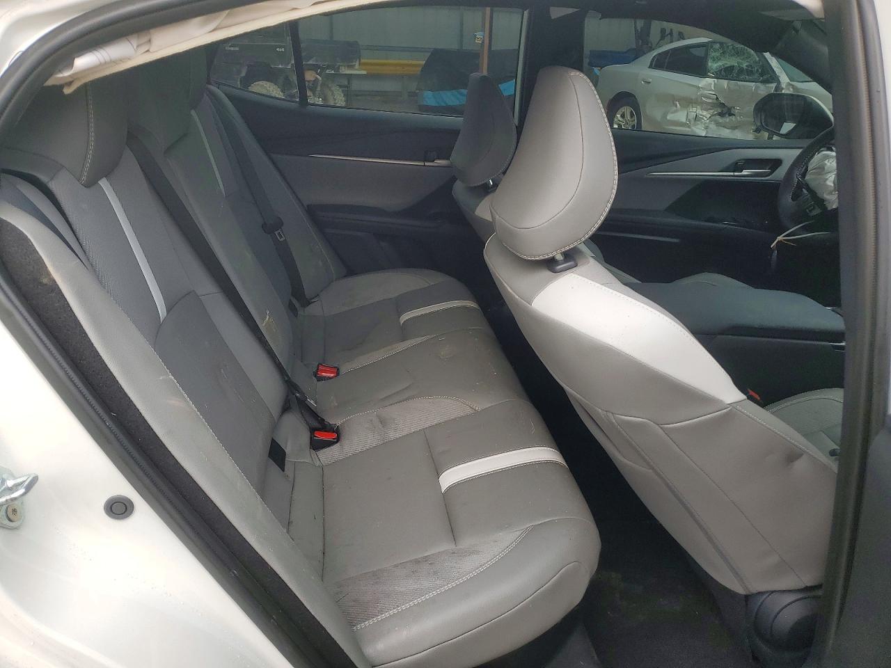 2025 TOYOTA CAMRY SE photo 19