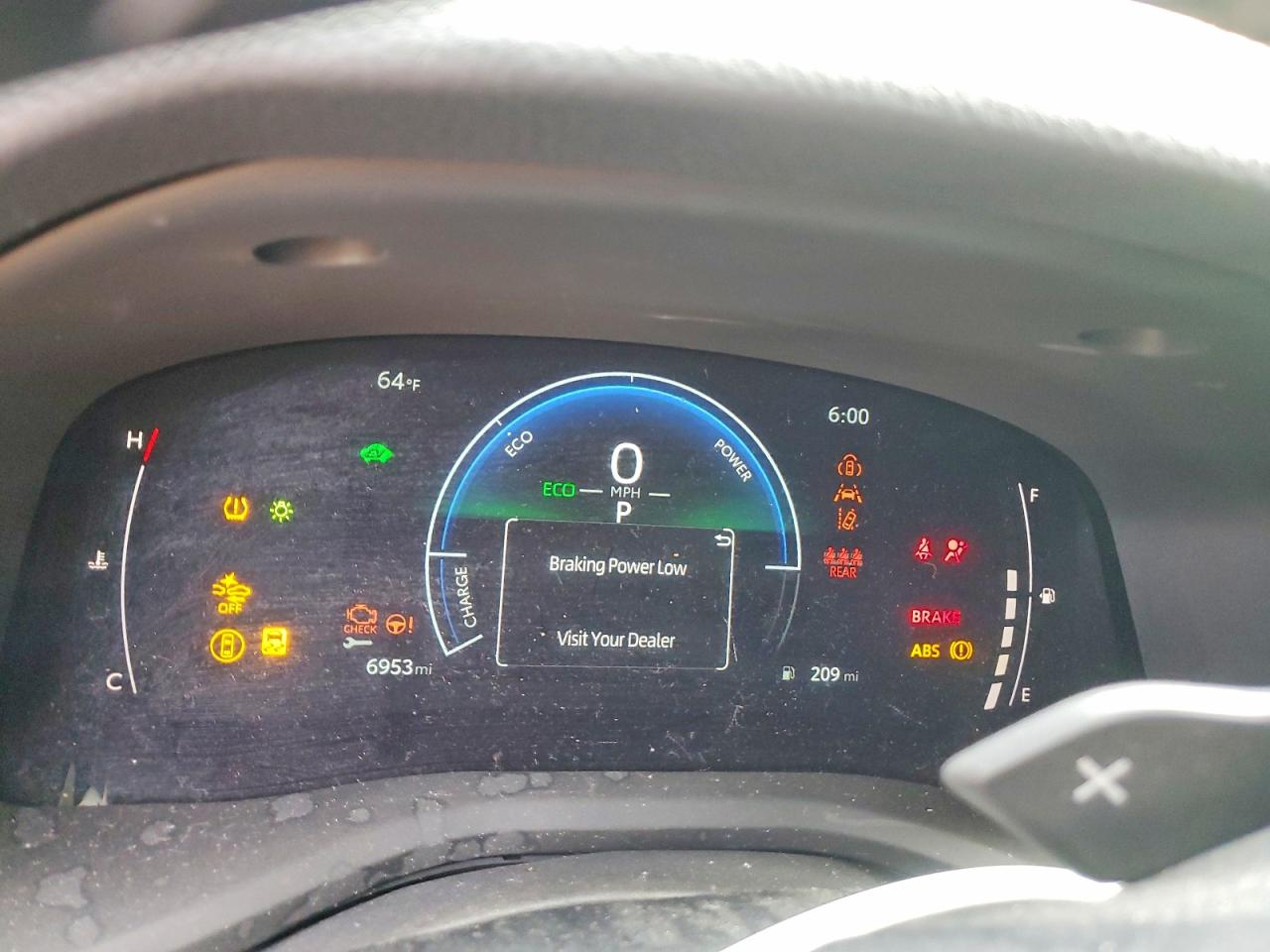 2025 TOYOTA CAMRY SE photo 17