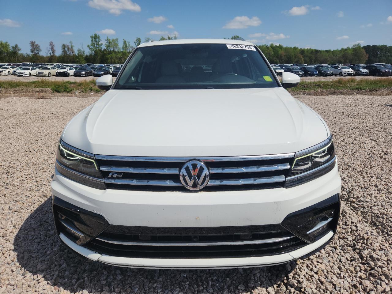 2020 VOLKSWAGEN TIGUAN SEL PREMIUM R-LINE photo 9