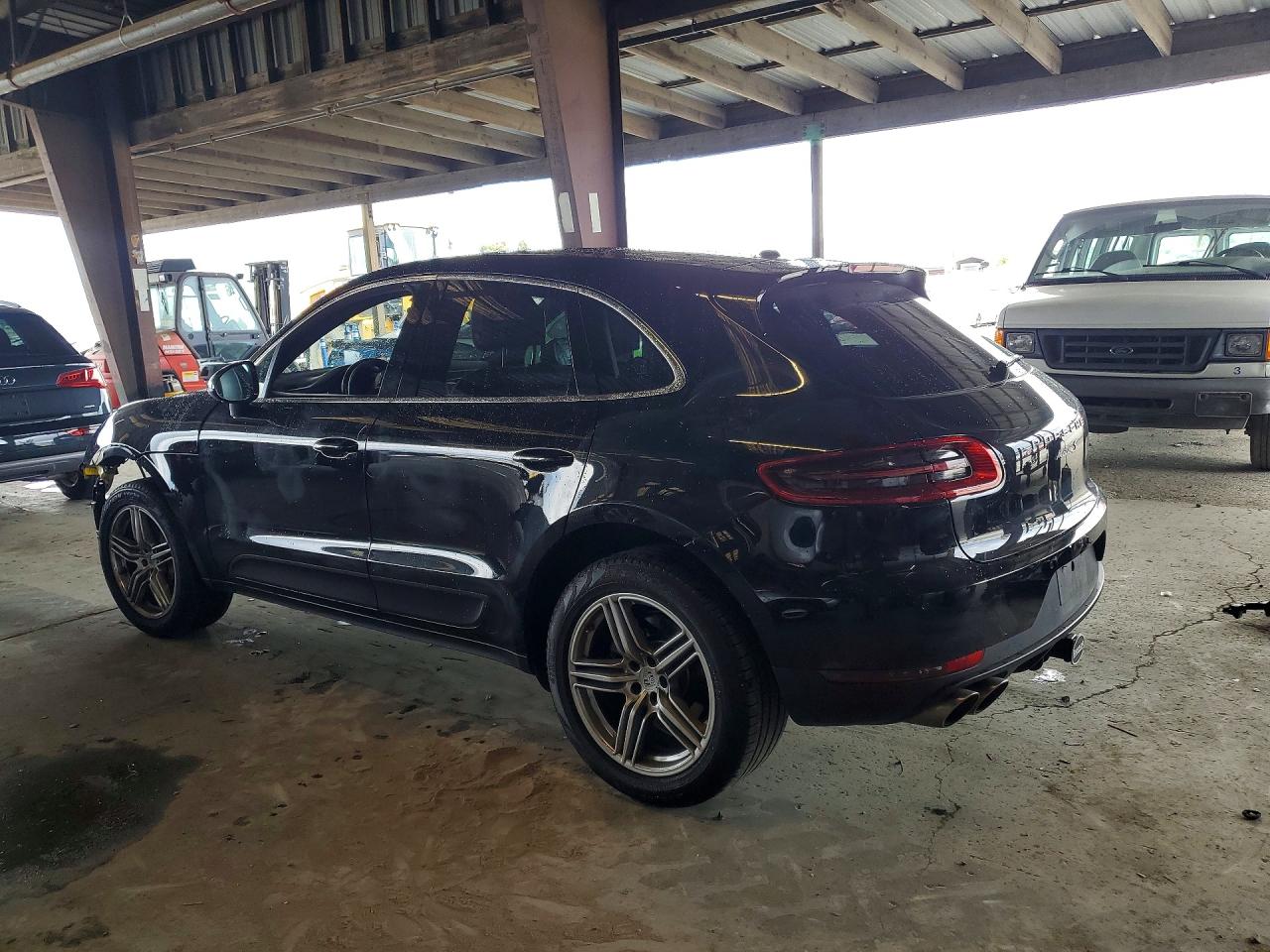 2018 PORSCHE MACAN S photo 3