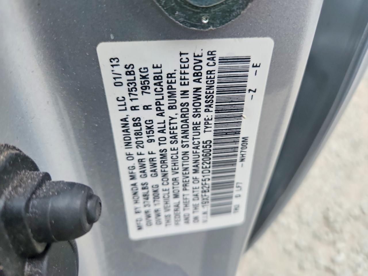 2013 HONDA CIVIC LX photo 34