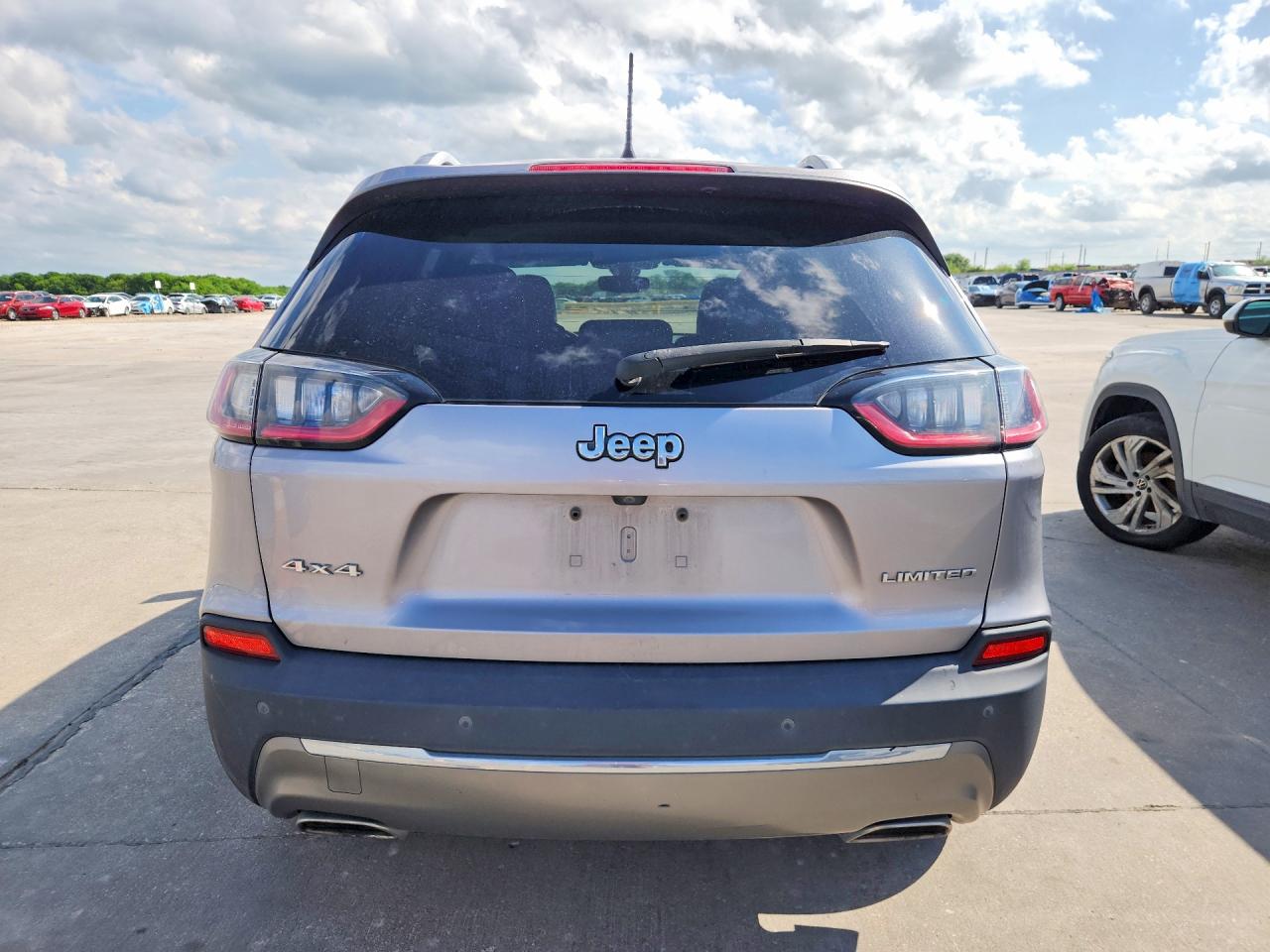 2019 JEEP CHEROKEE LIMITED photo 6
