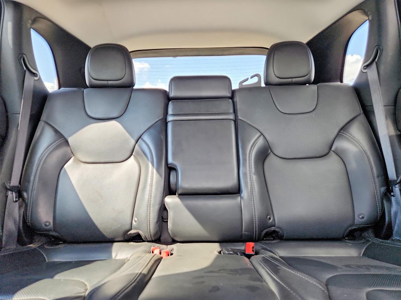 2019 JEEP CHEROKEE LIMITED photo 10
