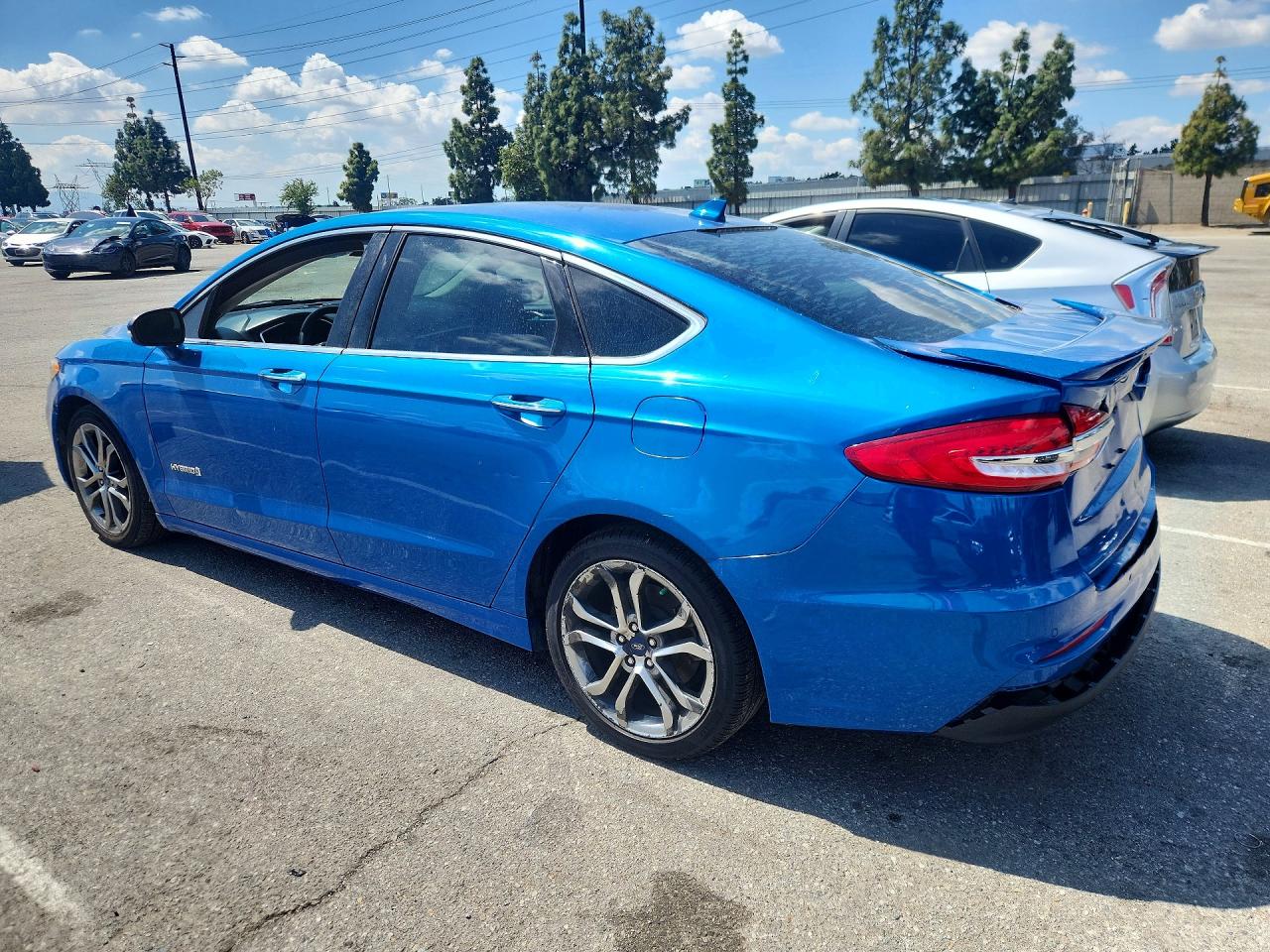 2019 FORD FUSION TITANIUM photo 3