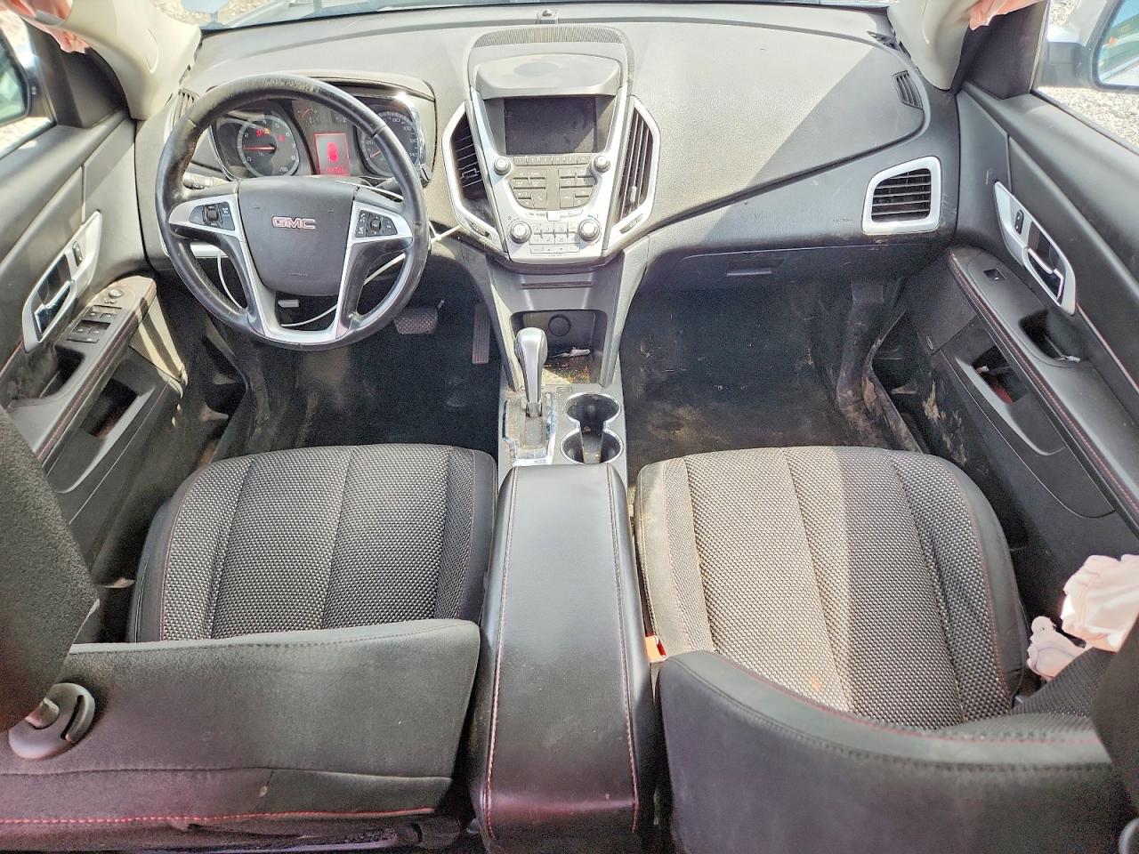 2015 GMC TERRAIN SLE photo 15