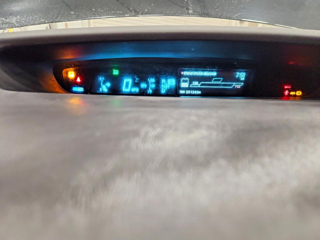 2011 TOYOTA PRIUS TWO photo 9