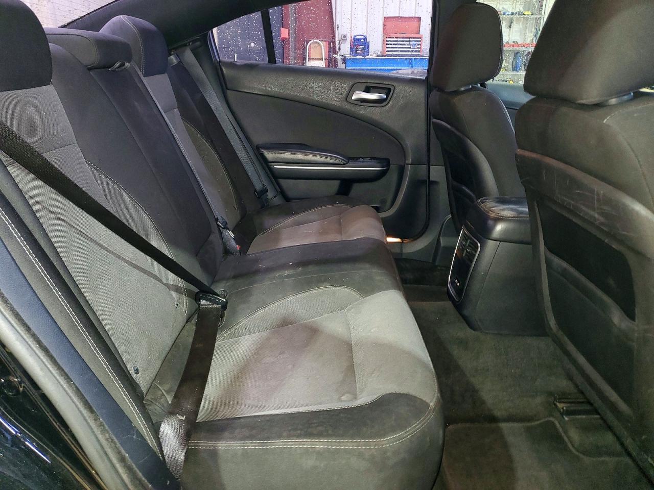 2015 DODGE CHARGER SE photo 19