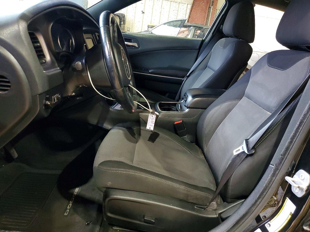 2015 DODGE CHARGER SE photo 13