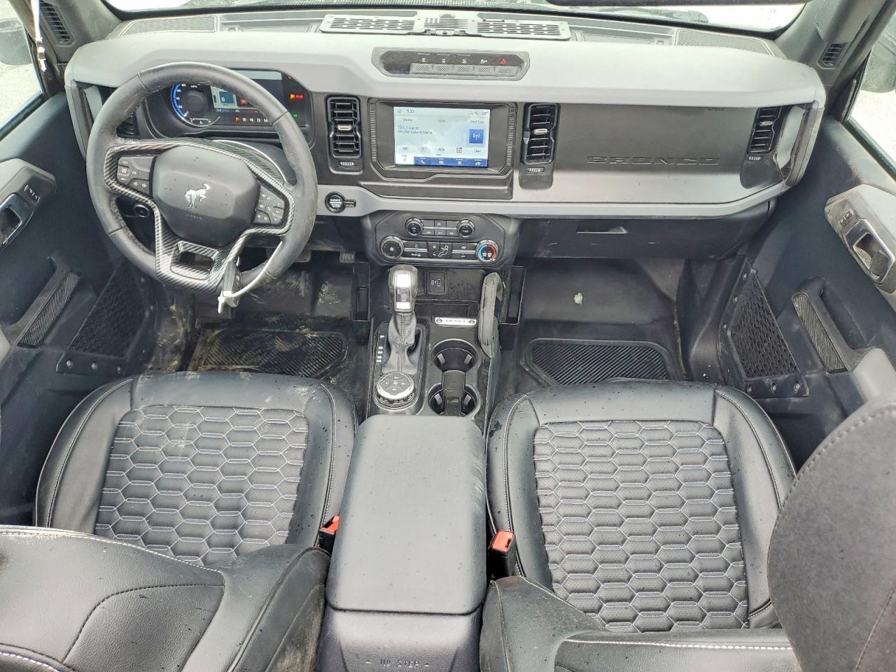 2023 FORD BRONCO BASE photo 8