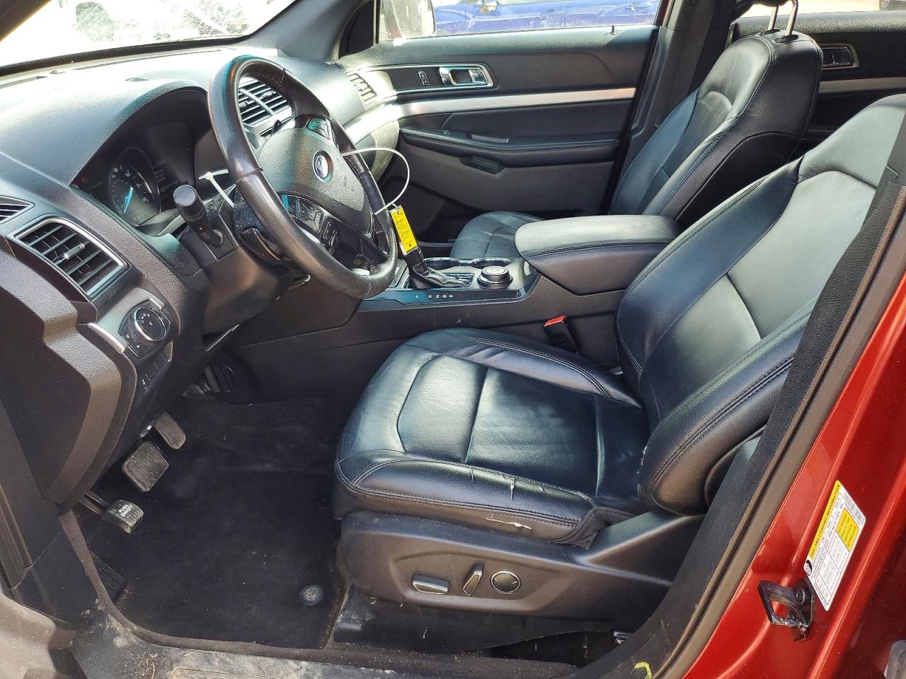 2016 FORD EXPLORER XLT photo 7