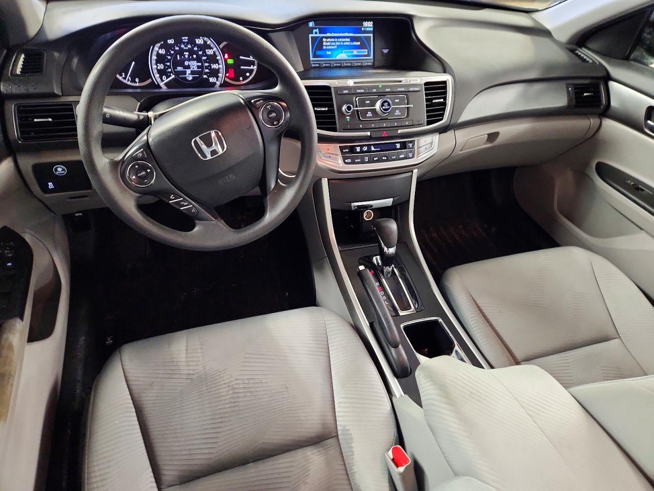 2015 HONDA ACCORD LX photo 22