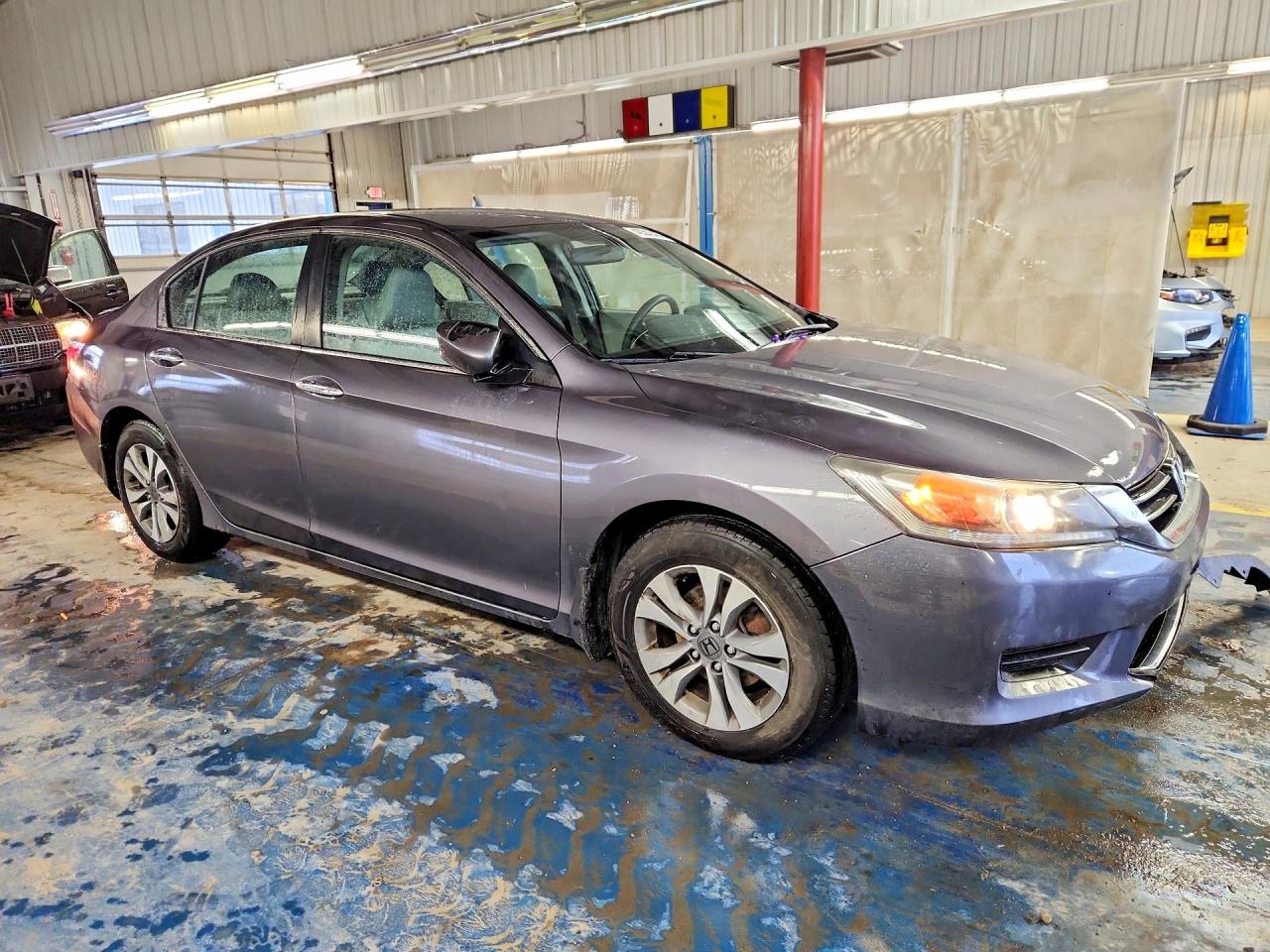 2015 HONDA ACCORD LX photo 10