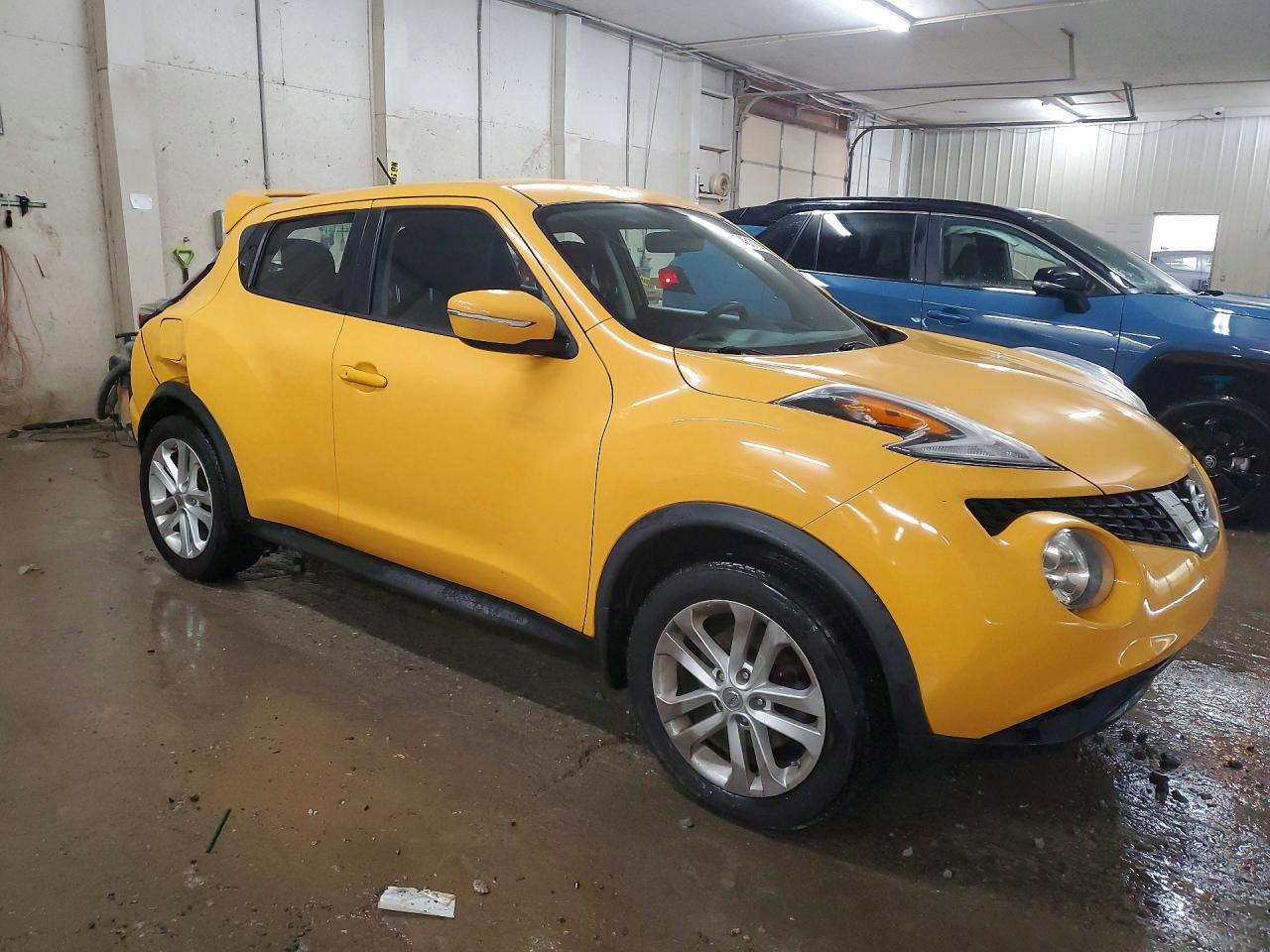 2015 NISSAN JUKE S photo 7