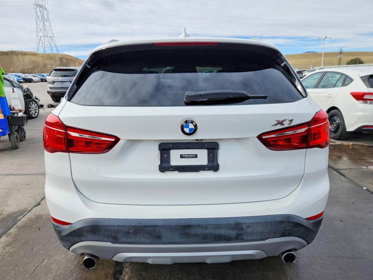 2016 BMW X1 XDRIVE28I photo 11