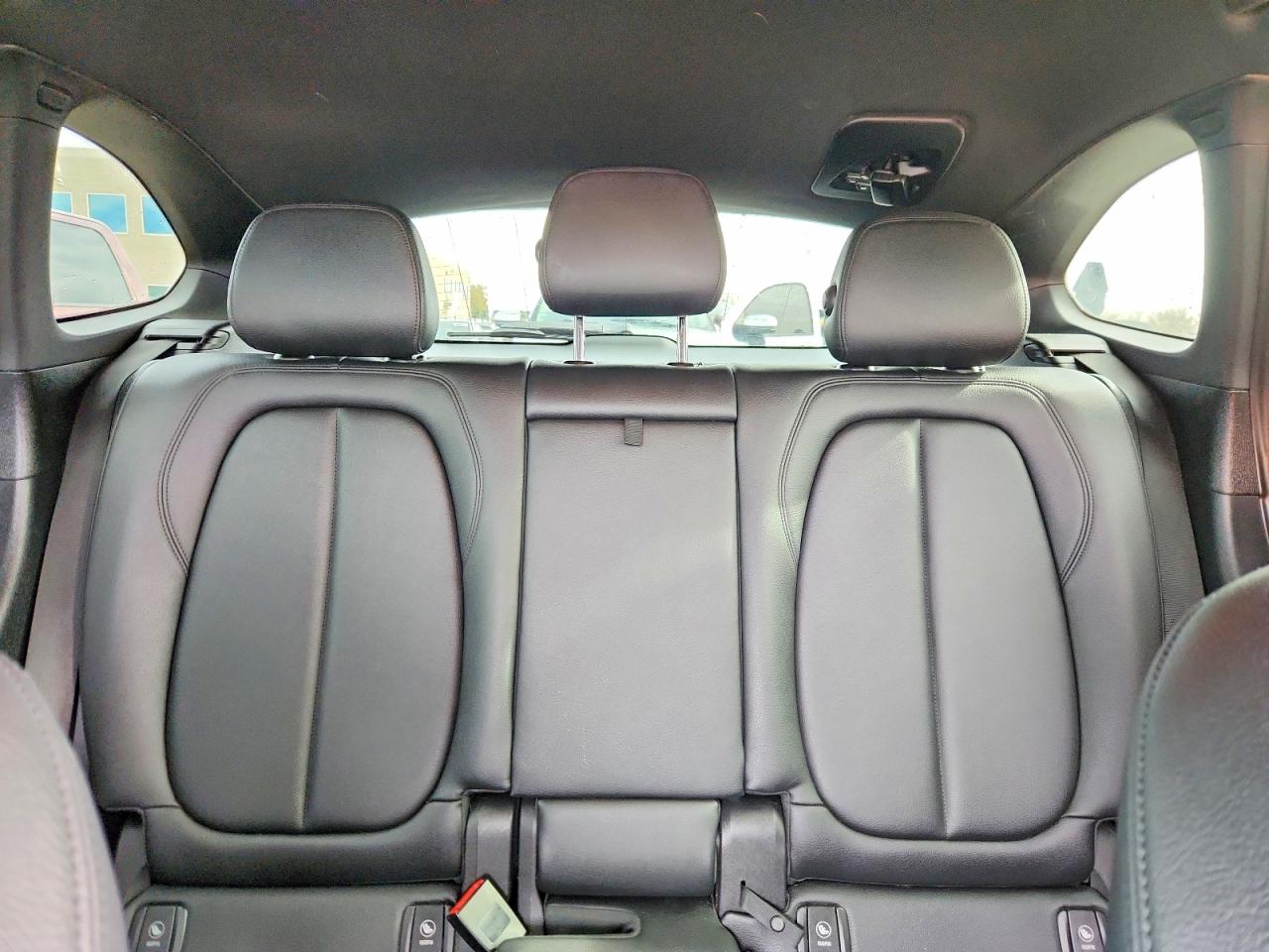 2016 BMW X1 XDRIVE28I photo 19
