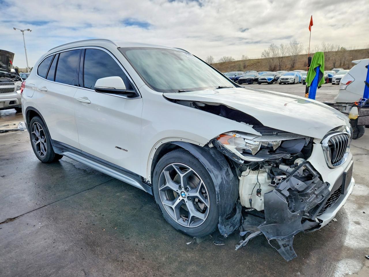 2016 BMW X1 XDRIVE28I photo 7