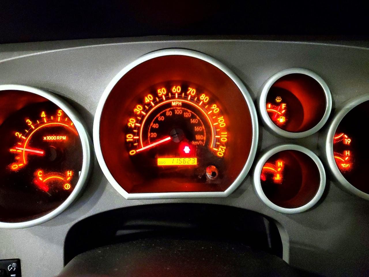 2013 TOYOTA TUNDRA photo 9