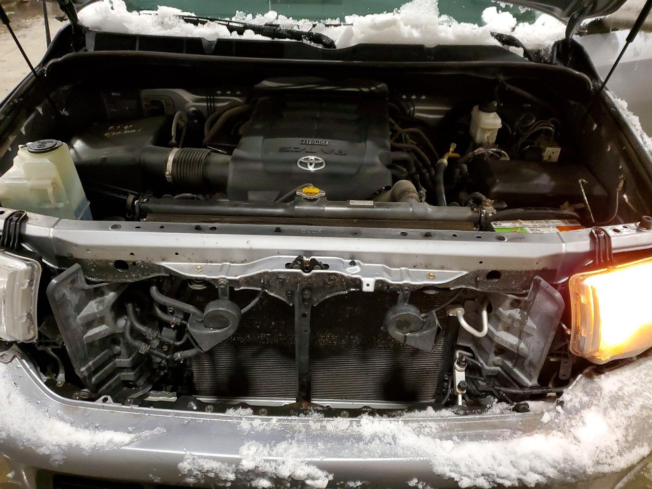 2013 TOYOTA TUNDRA photo 11