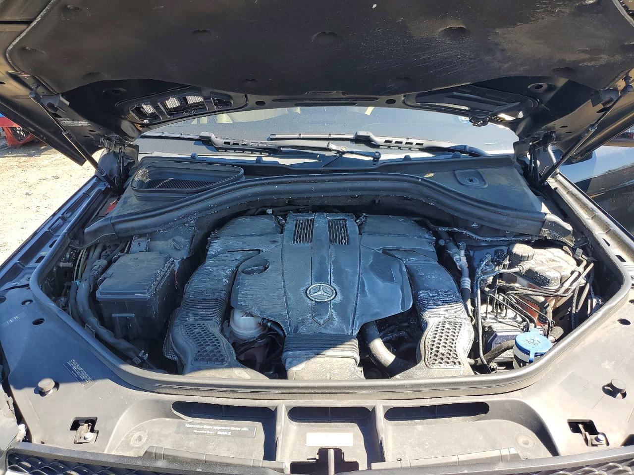 2017 MERCEDES-BENZ GLS 450 4MATIC photo 23