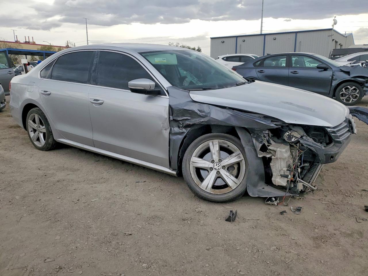 2015 VOLKSWAGEN PASSAT SE photo 7
