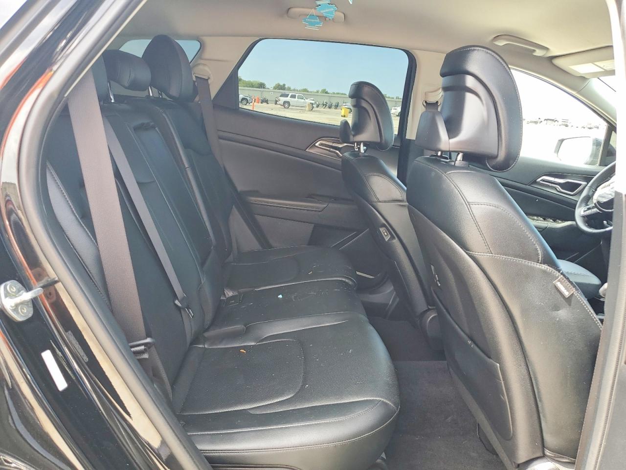 2023 KIA SPORTAGE EX photo 31