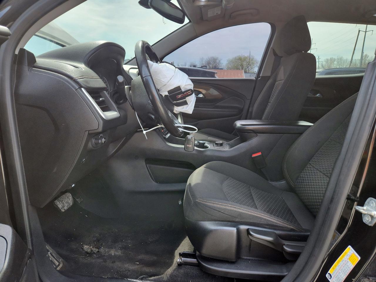 2019 GMC TERRAIN SLE photo 13