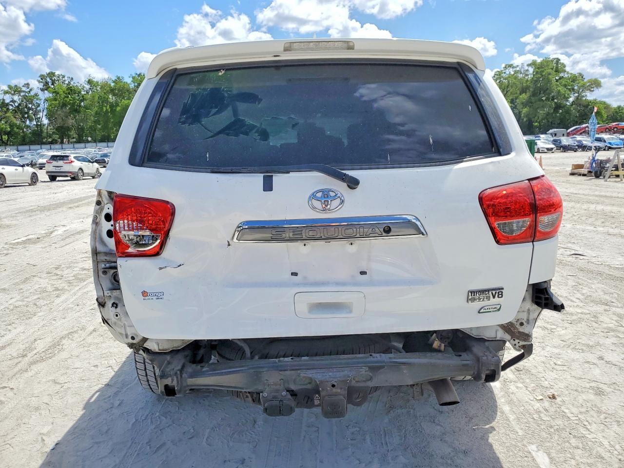 2015 TOYOTA SEQUOIA LIMITED photo 6