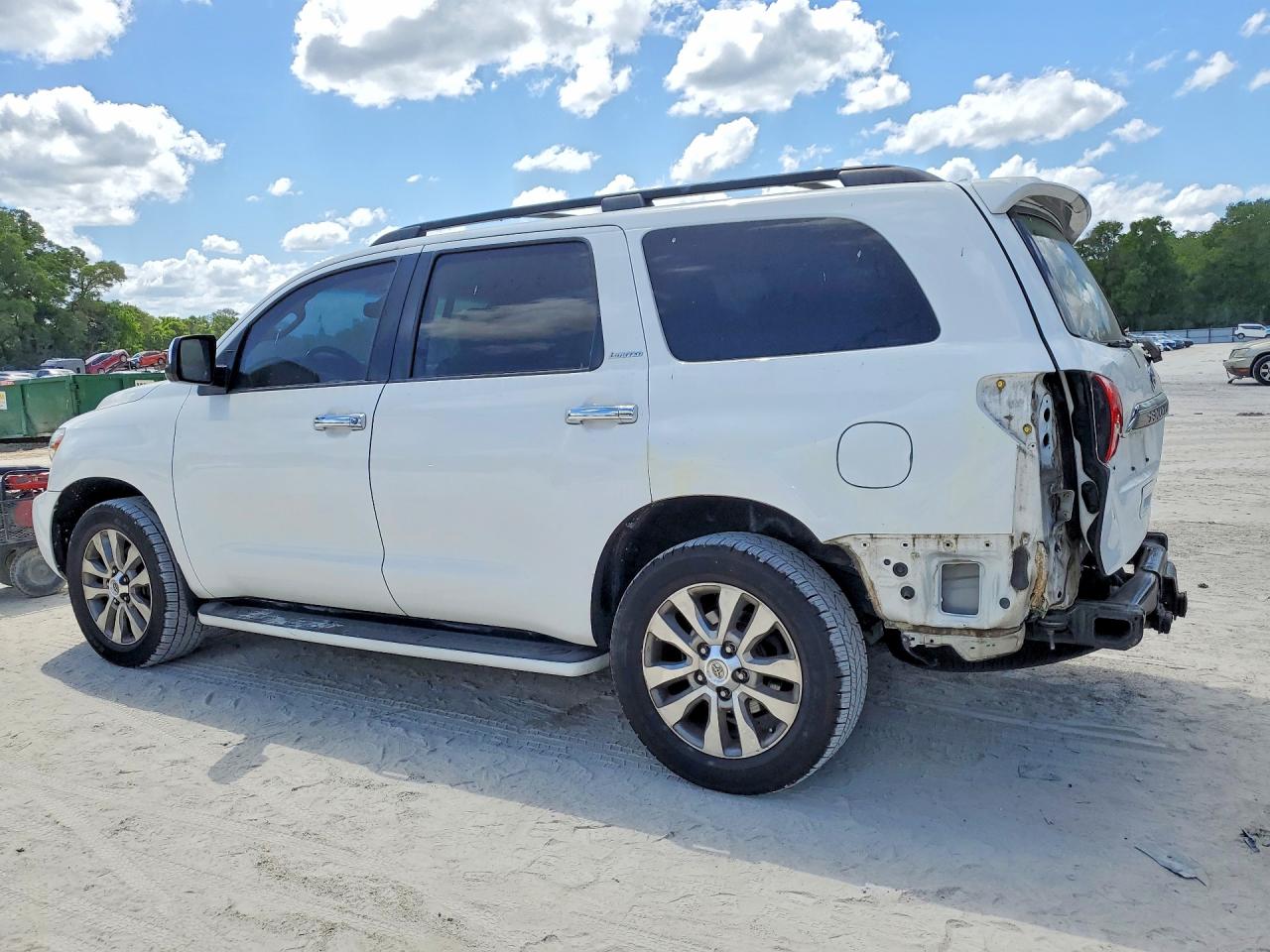2015 TOYOTA SEQUOIA LIMITED photo 2