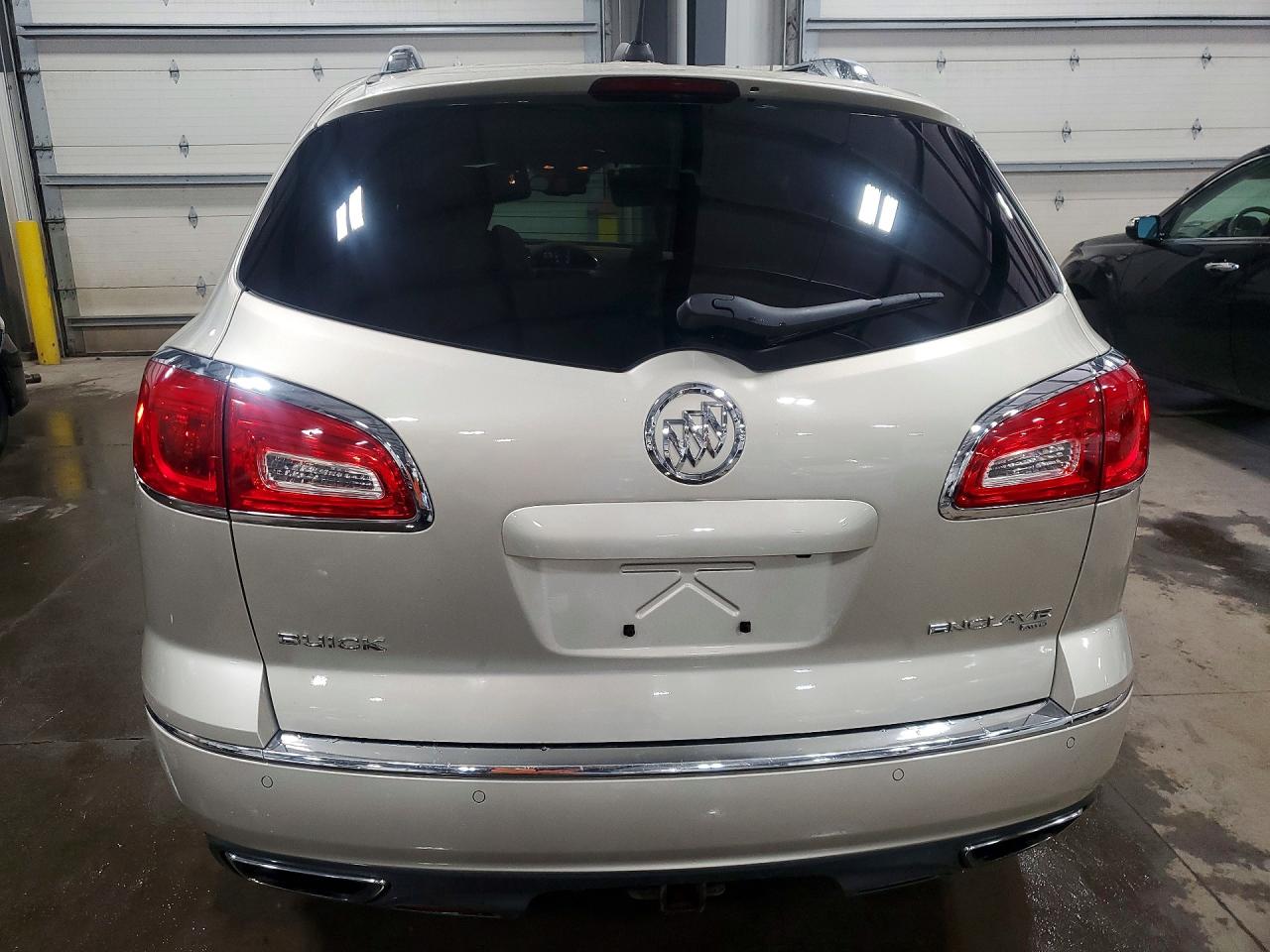 2016 BUICK ENCLAVE photo 11