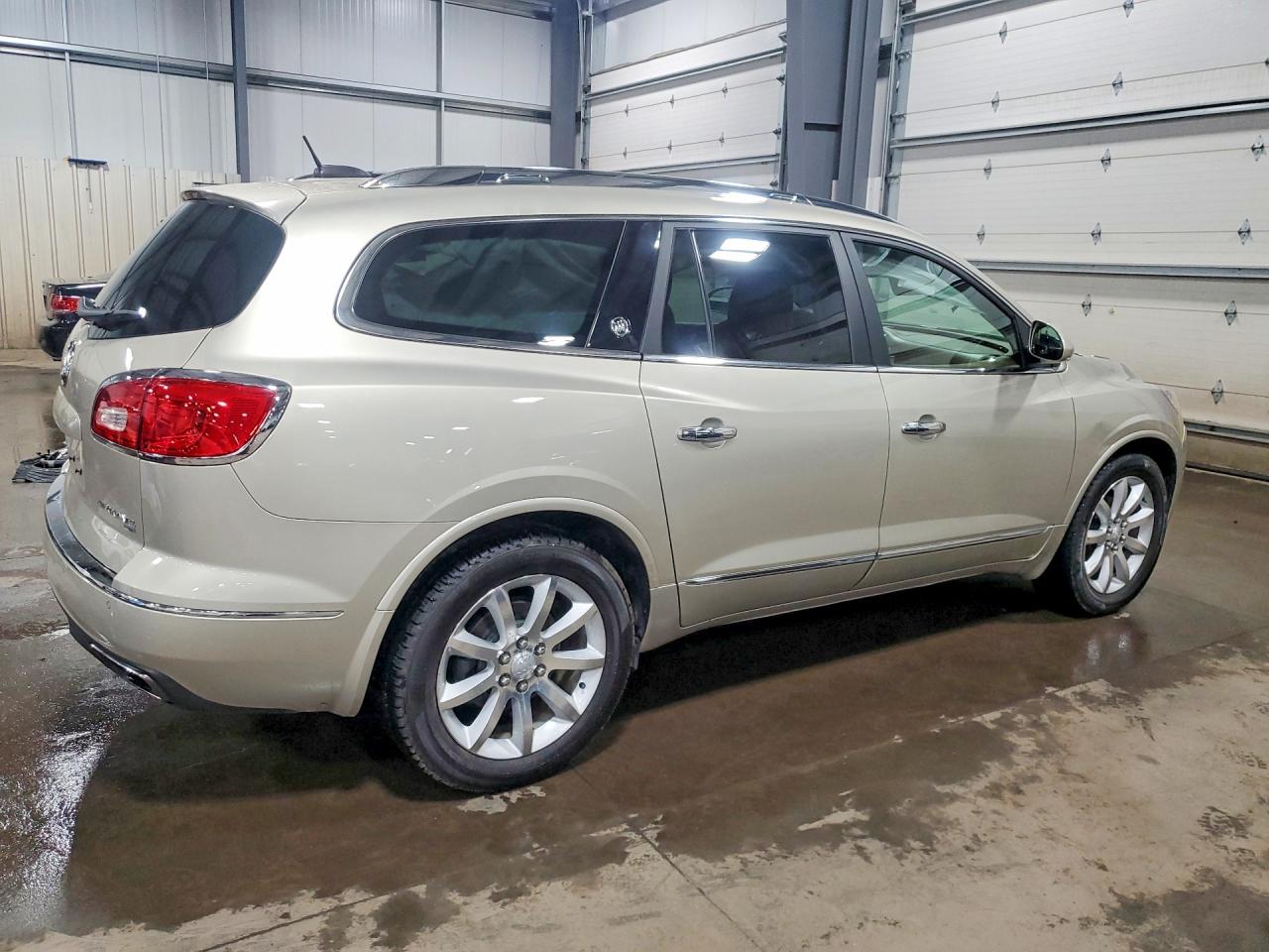 2016 BUICK ENCLAVE photo 5