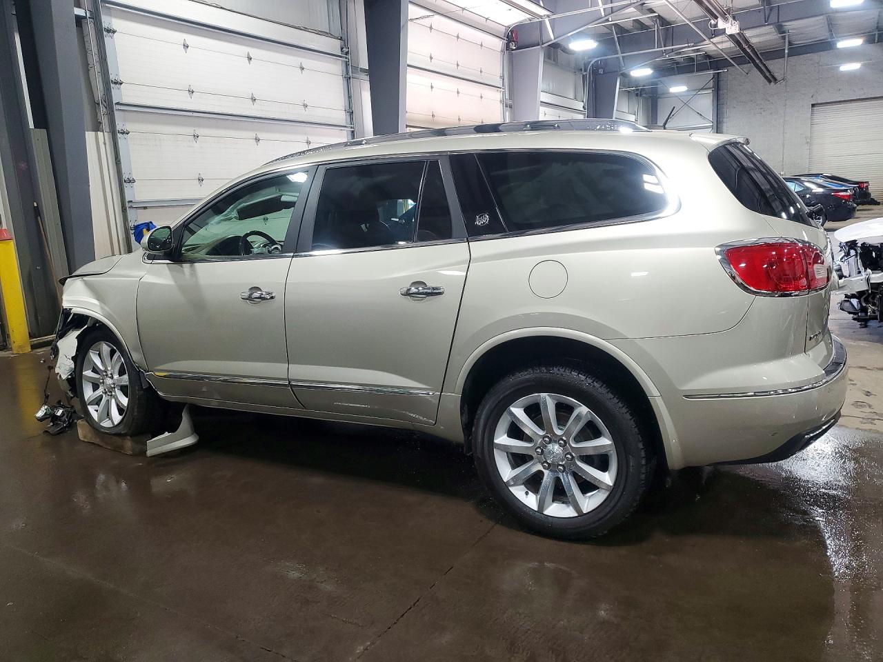 2016 BUICK ENCLAVE photo 3