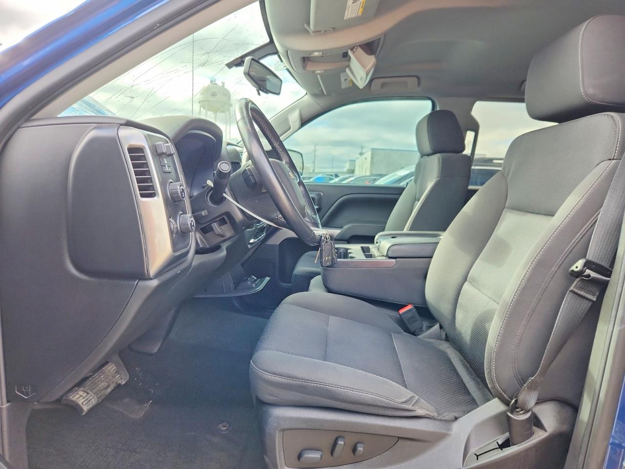 2018 CHEVROLET SILVERADO K1500 LT photo 13