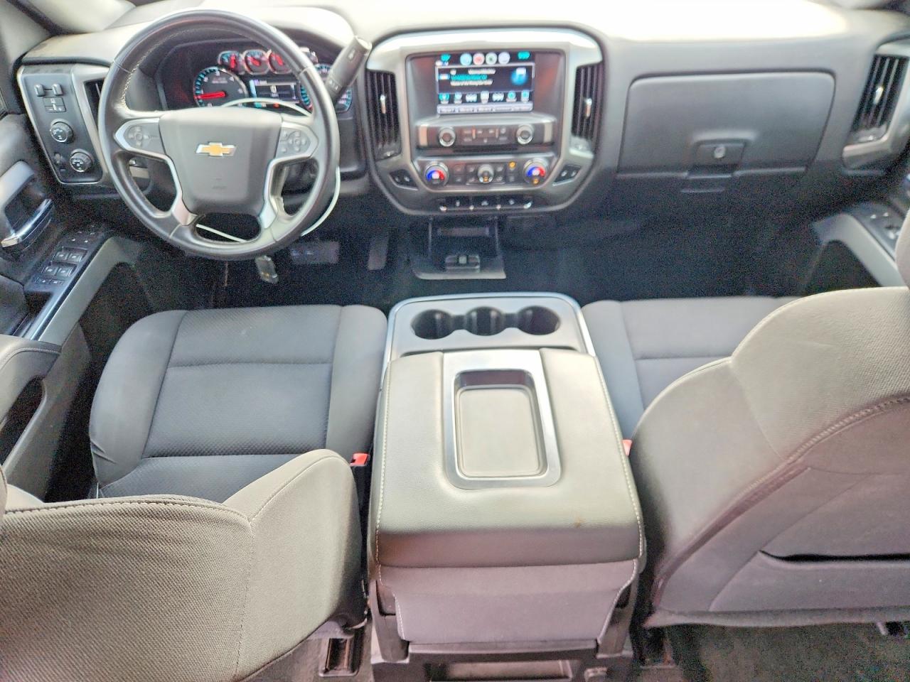 2018 CHEVROLET SILVERADO K1500 LT photo 15