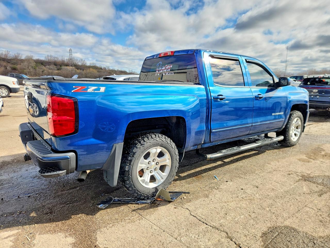 2018 CHEVROLET SILVERADO K1500 LT photo 5