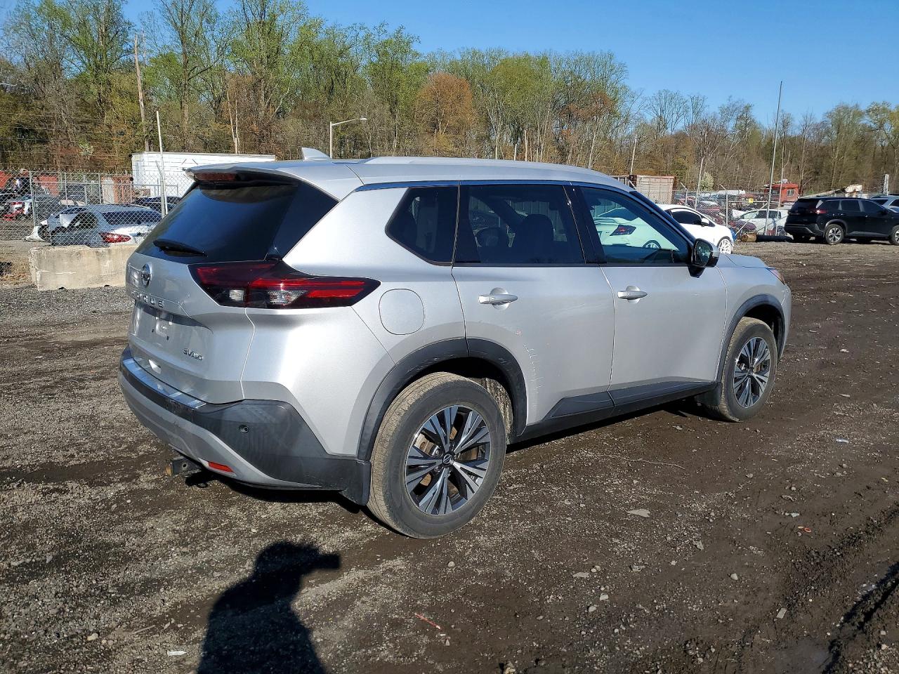 2021 NISSAN ROGUE SV photo 7