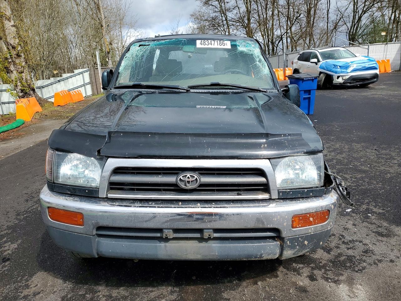 1996 TOYOTA 4RUNNER SR5 photo 9