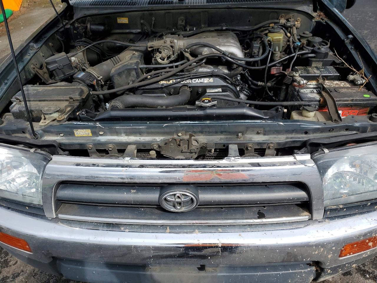 1996 TOYOTA 4RUNNER SR5 photo 21