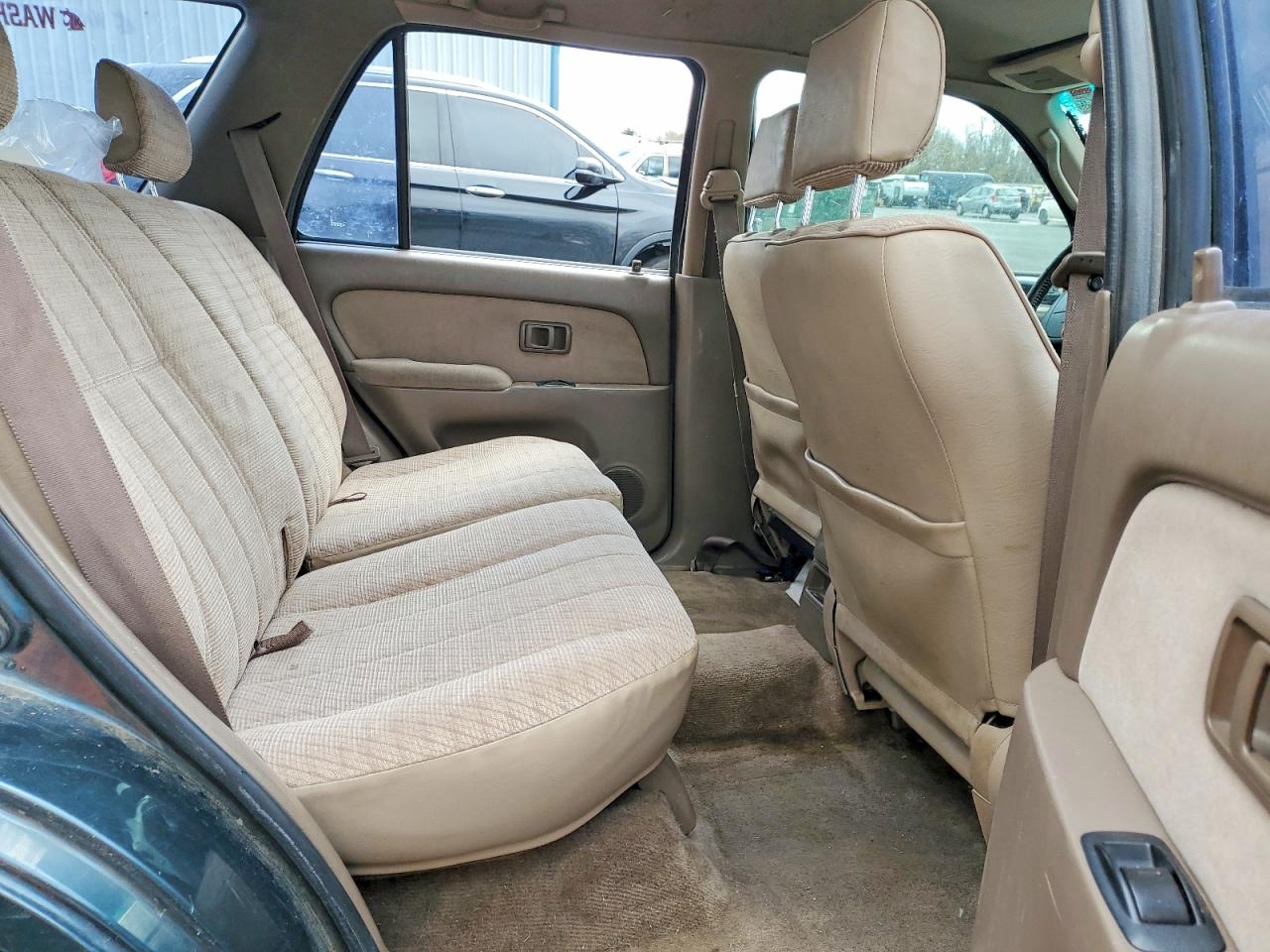 1996 TOYOTA 4RUNNER SR5 photo 19